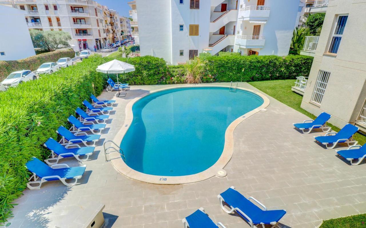 Apartamentos Llevant Port de Pollença Dış mekan fotoğraf
