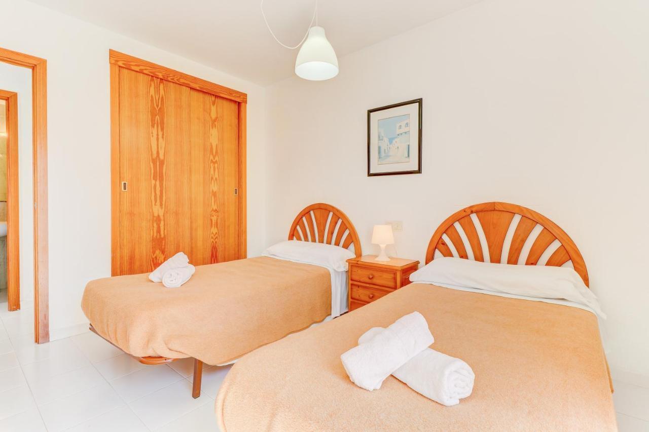 Apartamentos Llevant Port de Pollença Dış mekan fotoğraf
