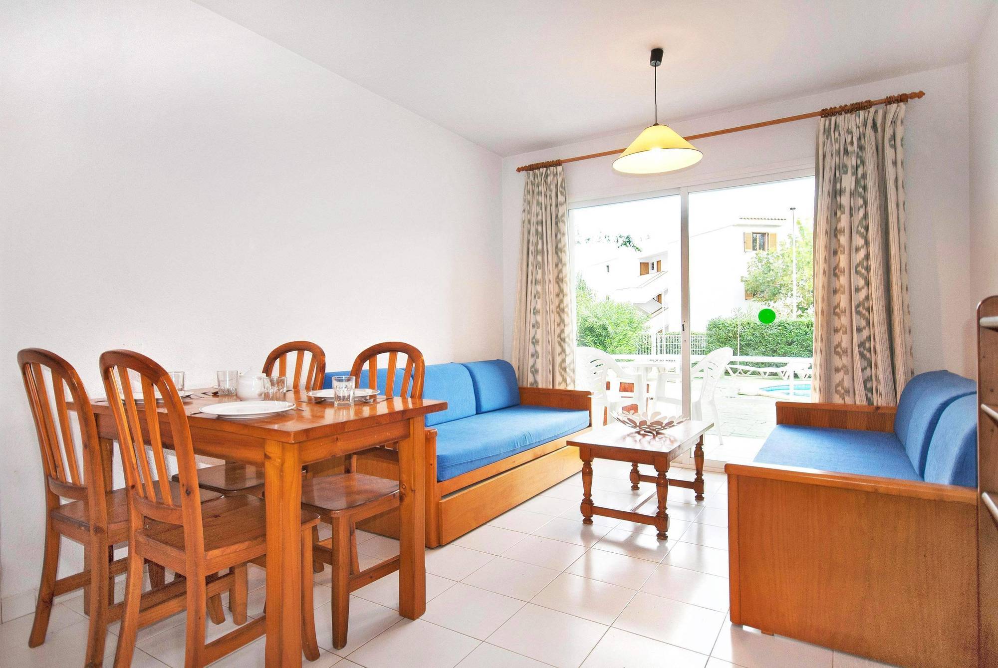 Apartamentos Llevant Port de Pollença Dış mekan fotoğraf