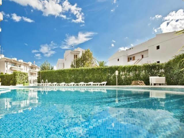 Apartamentos Llevant Port de Pollença Dış mekan fotoğraf
