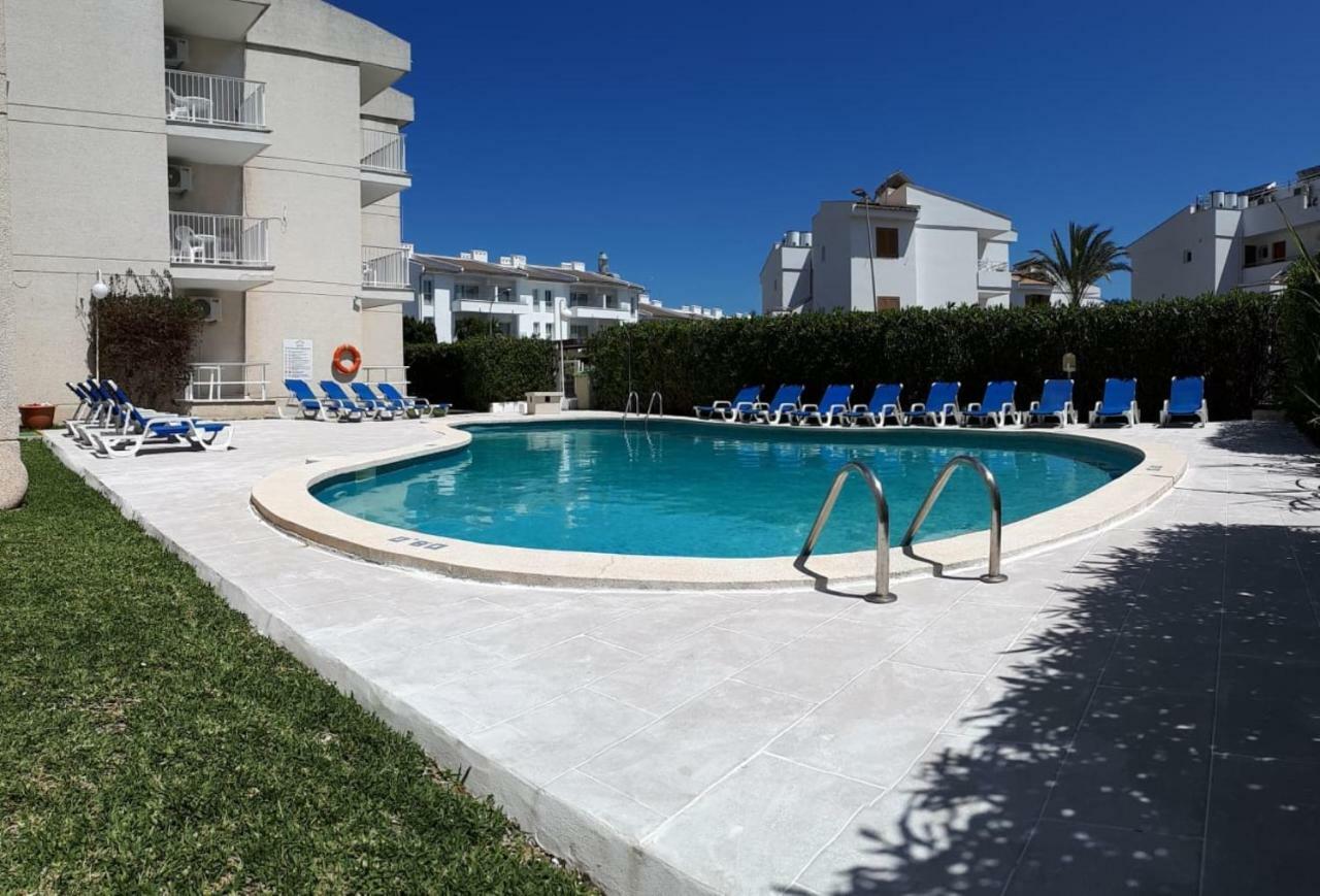 Apartamentos Llevant Port de Pollença Dış mekan fotoğraf