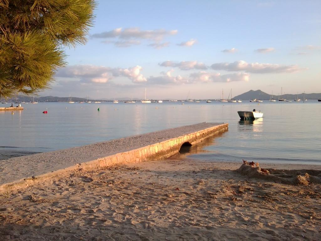 Apartamentos Llevant Port de Pollença Dış mekan fotoğraf